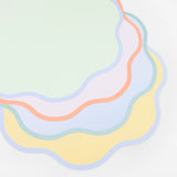 Wavy Round Paper Placemats