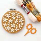 Small Flower scissors, tiny embroidery scissors
