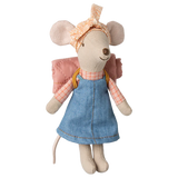 Hiker Mouse Big Sister