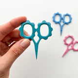 Small Flower scissors, tiny embroidery scissors